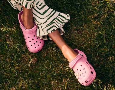 crocs classics