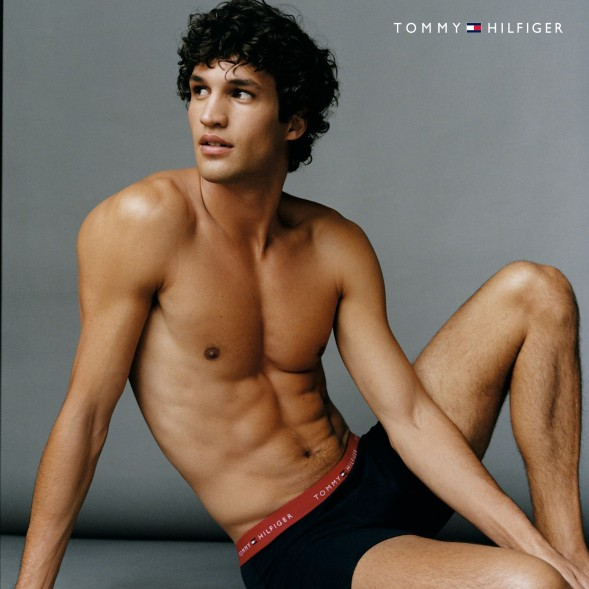Tommy Hilfiger