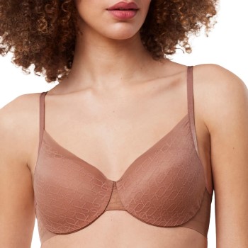Triumph Signature Sheer WHP EX * Actie * afbeelding