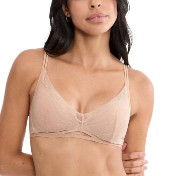 Triumph Breathe and Lift Smart PU * Actie *
