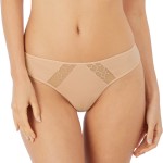 Wacoal Lisse Thong