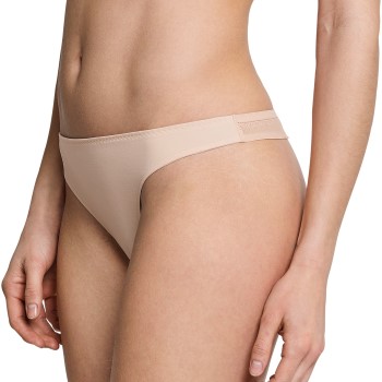 Schiesser Invisible Lace String