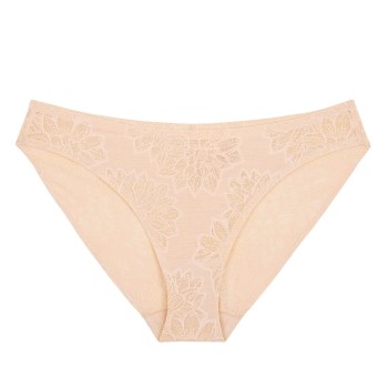 Triumph Everyday Fit Smart Tai