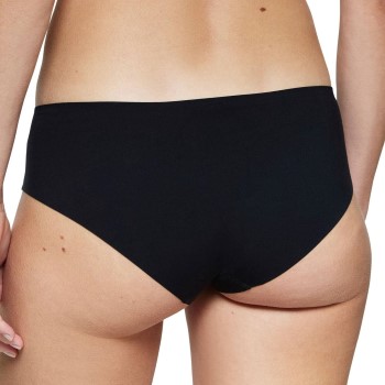 Triumph Smart Invisible Hipster