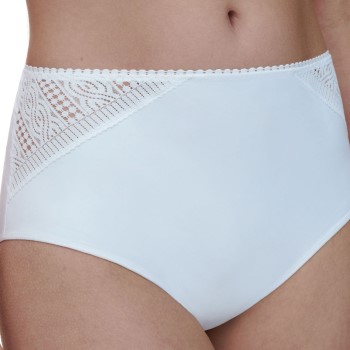 Chantelle EasyFeel High-Waisted Support Full Brief