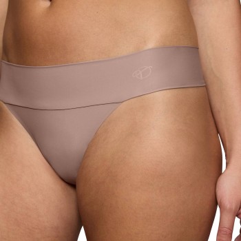 Triumph Body Make-Up Illusion String